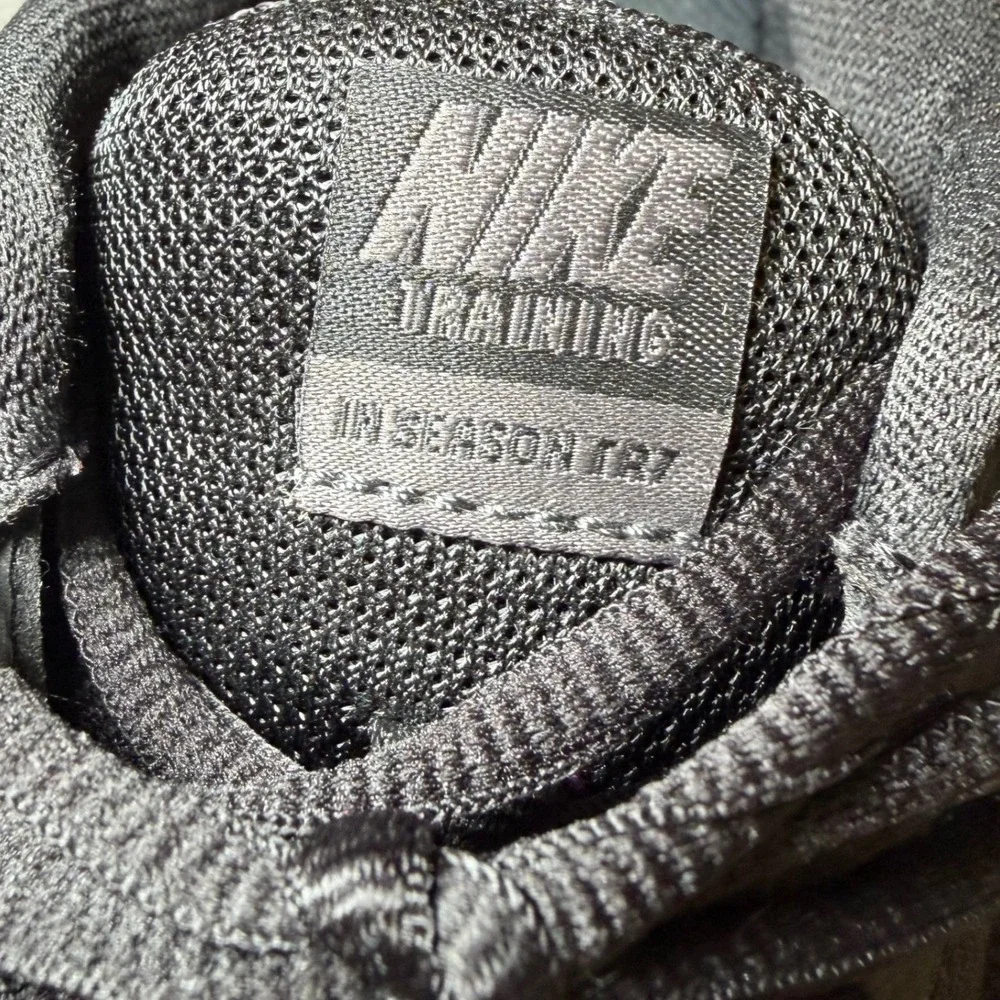 Nike Womens Size 8 In-Season TR 7 Triple Black Training Running Shoes Athletic